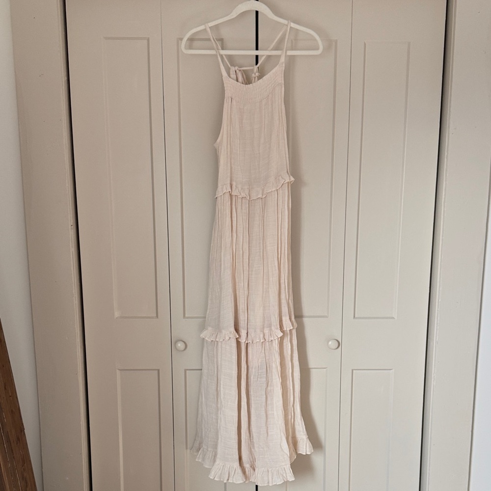 Elegant Cream Maxi Dress